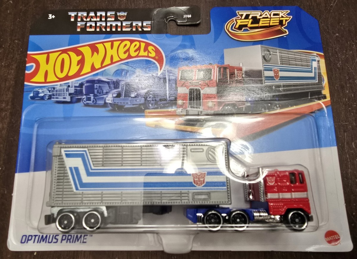 ホットウィール オプティマスプライム Amazon.com: Hot Wheels Track Fleet Transformers Optimus Prime