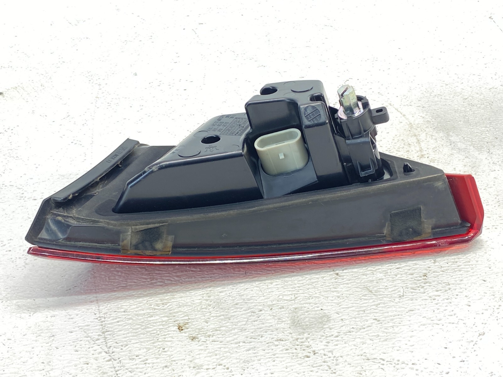 14-20 Maserati Quattroporte Rear Left Driver Inner Taillight Brake Lamp LED OEM✅