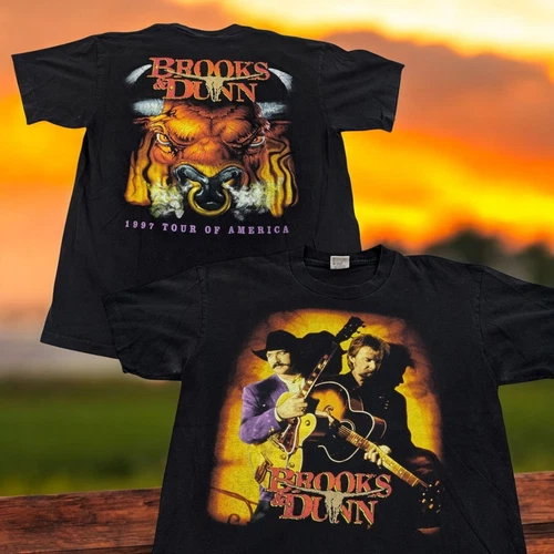 Brooks & Dunn country 90s Vtg Concert Rodeo Bull Tour Americ 1990s vintage concert t-shirt, vintage, size XL, single stitch, B+ condition