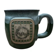 SUNSET HILL Stoneware Coffee Mug Christmas 2022 Wreath Ornaments