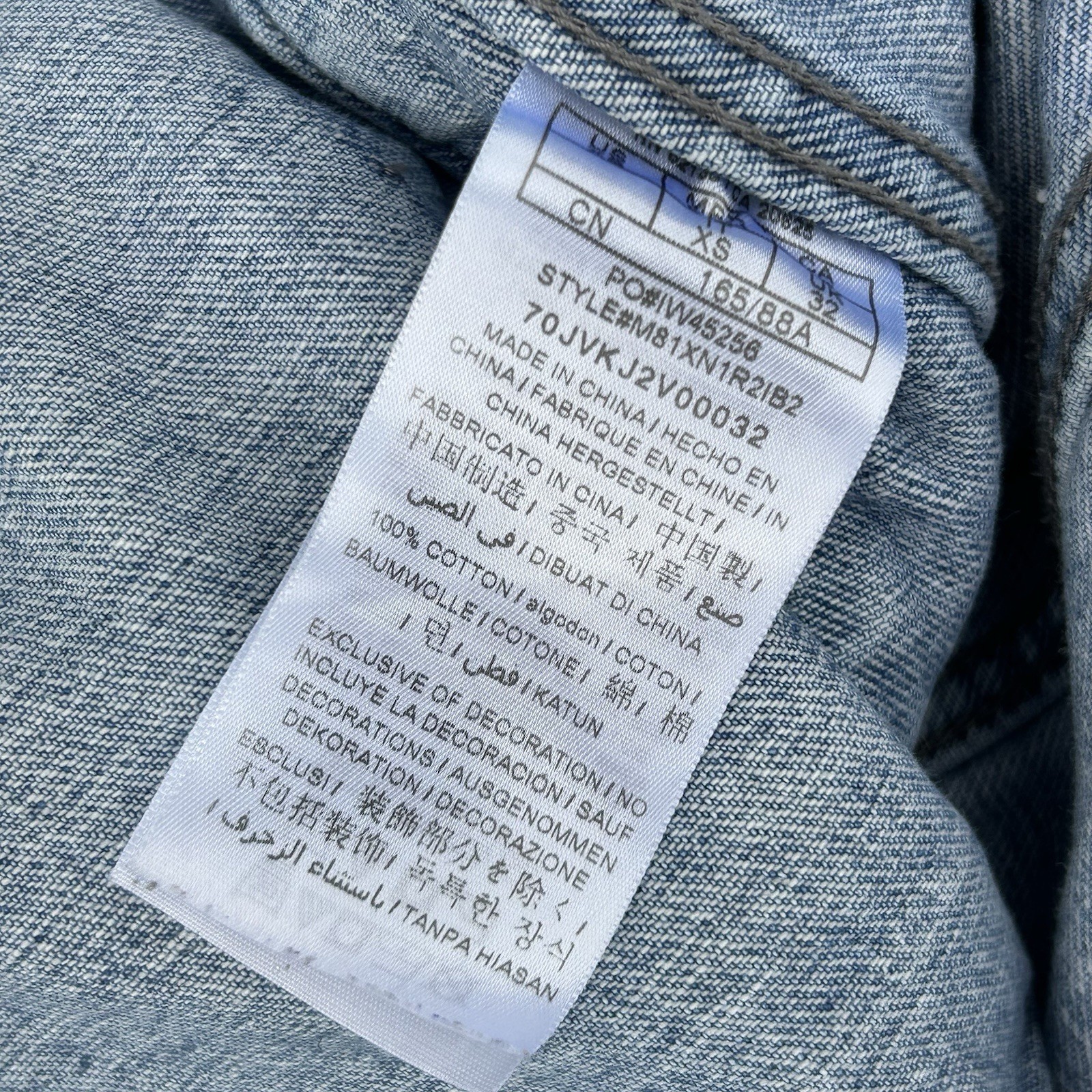 Guess Bleach-Splatter Patch Denim Rex Jacket Mens… - image 9