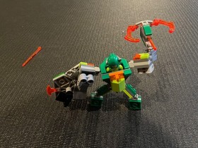 LEGO NEXO KNIGHTS: Clay's Falcon Fighter Blaster (70351) + Set 70364 Aarons Mech