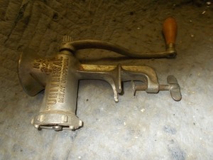 vintage  manual meat grinder  No reserve