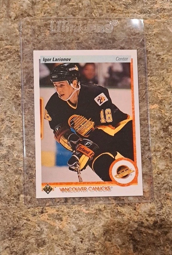 (5) Igor Larionov 1990-91 Upper Deck Rookie card RC Score 1991-92 Pro Red Ace  - Image 2 of 4