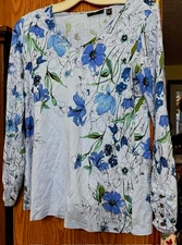 #2041 Susan Graver Weekend Printed Comfy Cotton Long-Sleeve V-Neck Top Size XS