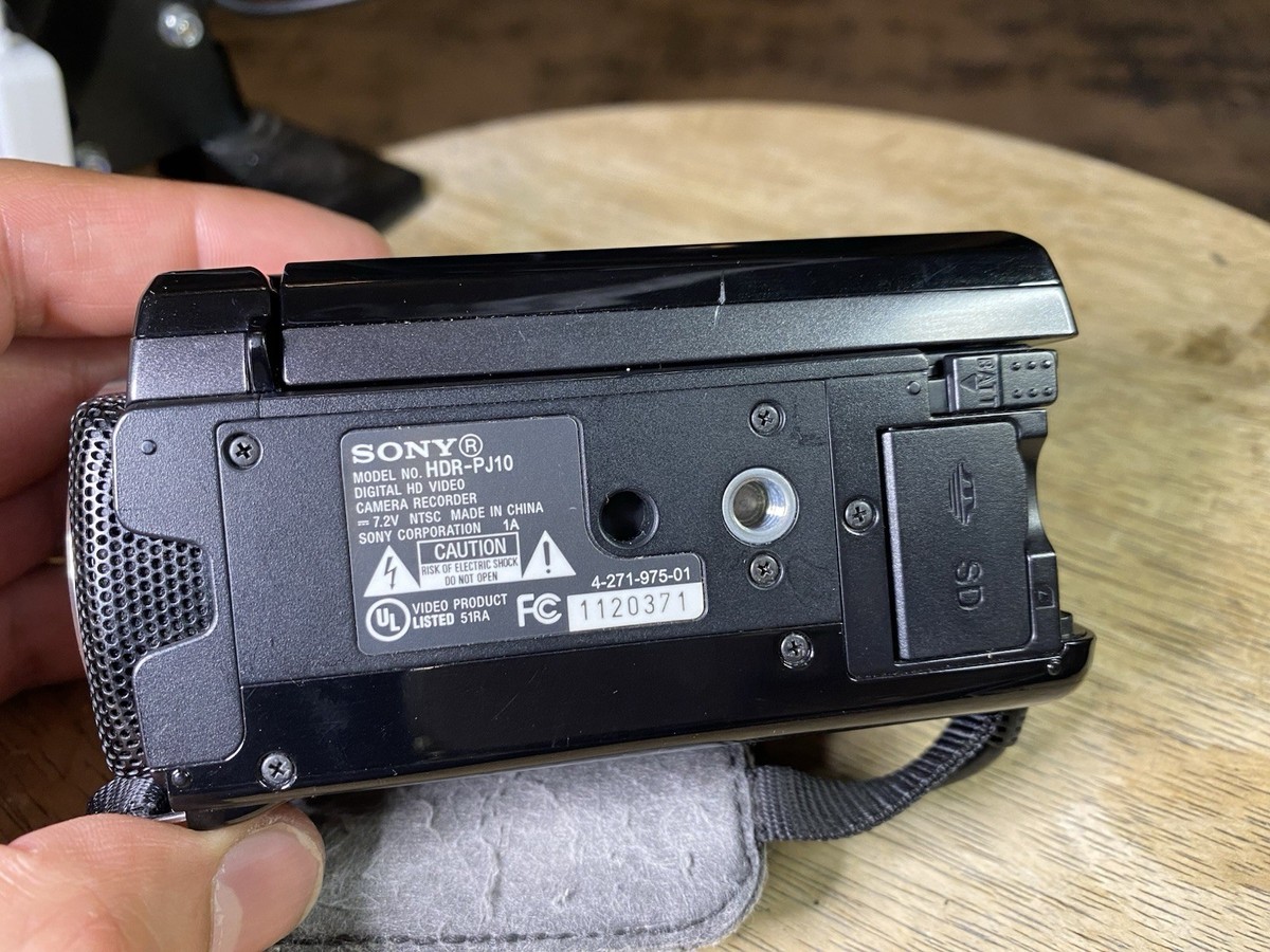 Sony Handycam HDR-PJ10 HD 16GB Built-in Projector Camcorder TESTED