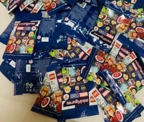 Complete Set of (12) Lego Marvel Series 1 Minifigures 71031 New Sealed 2021 - Image 3 of 3