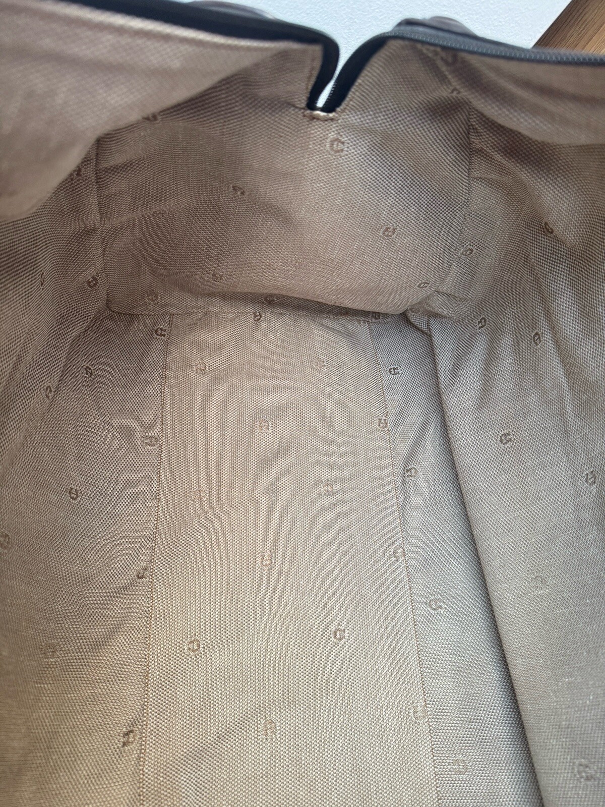 Picture 21 of 24