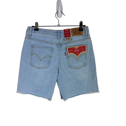 NWT Girls Levi’s Jean Shorts Size 14 Light Wash Blue Denim Pink Embroidery - Picture 4 of 9