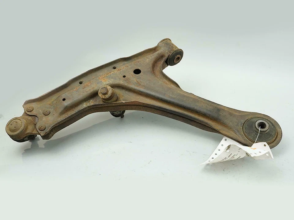 Oldsmobile Alero 2000-2004 brazo de control inferior pasajero delantero derecho Rh OEM Foto 2 de 4