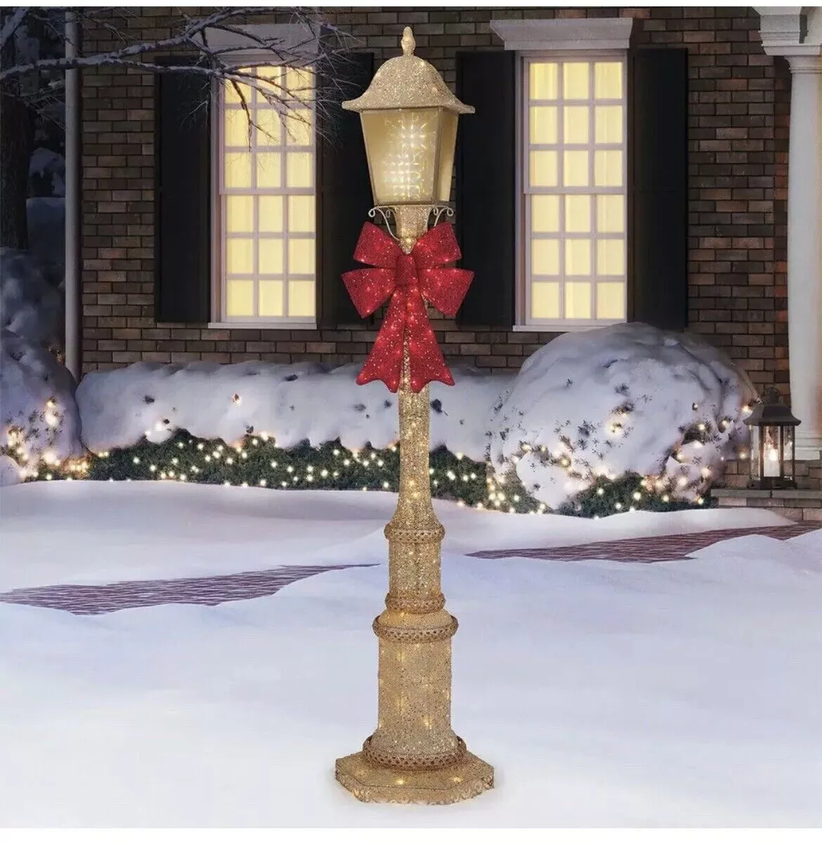 7ft 2.1m Christmas Street Lamp Post and Bow with 150 LED Lights Indoor Outdoor