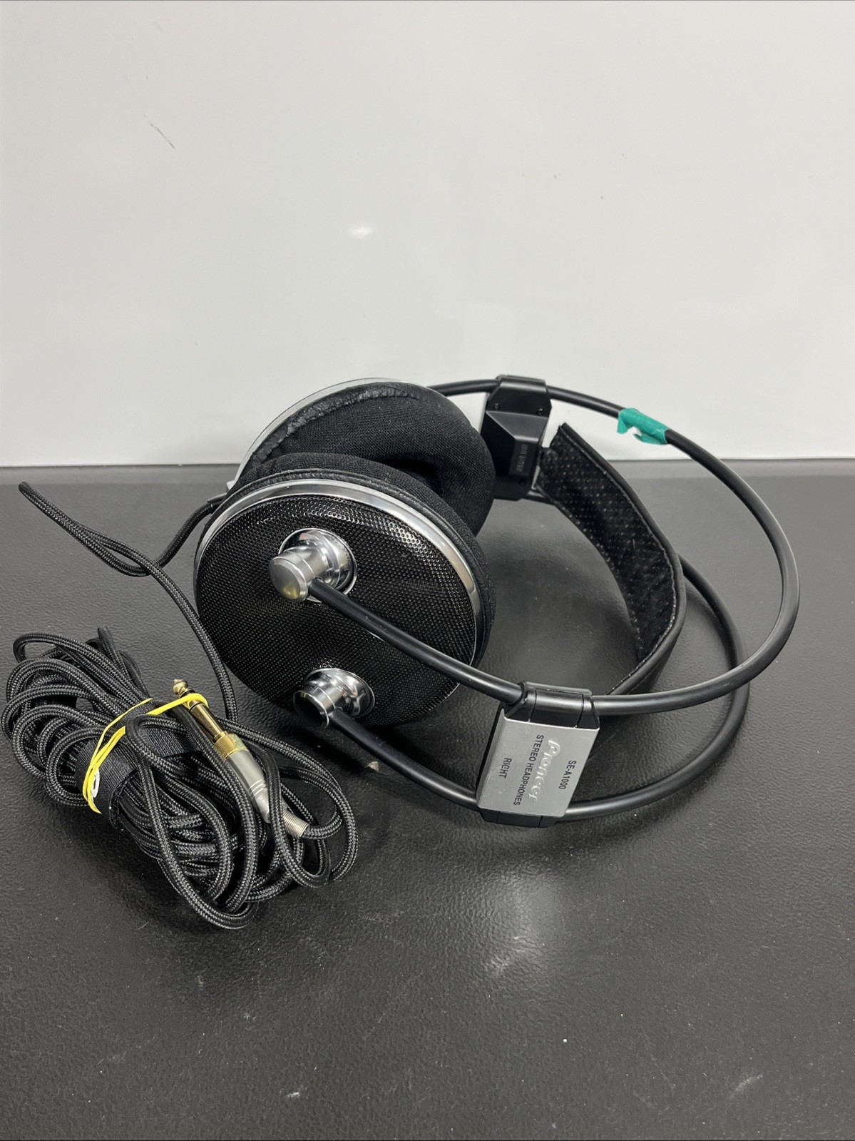Pioneer SE A1000 Stereo Headphones Over Ear Black Silver Tested