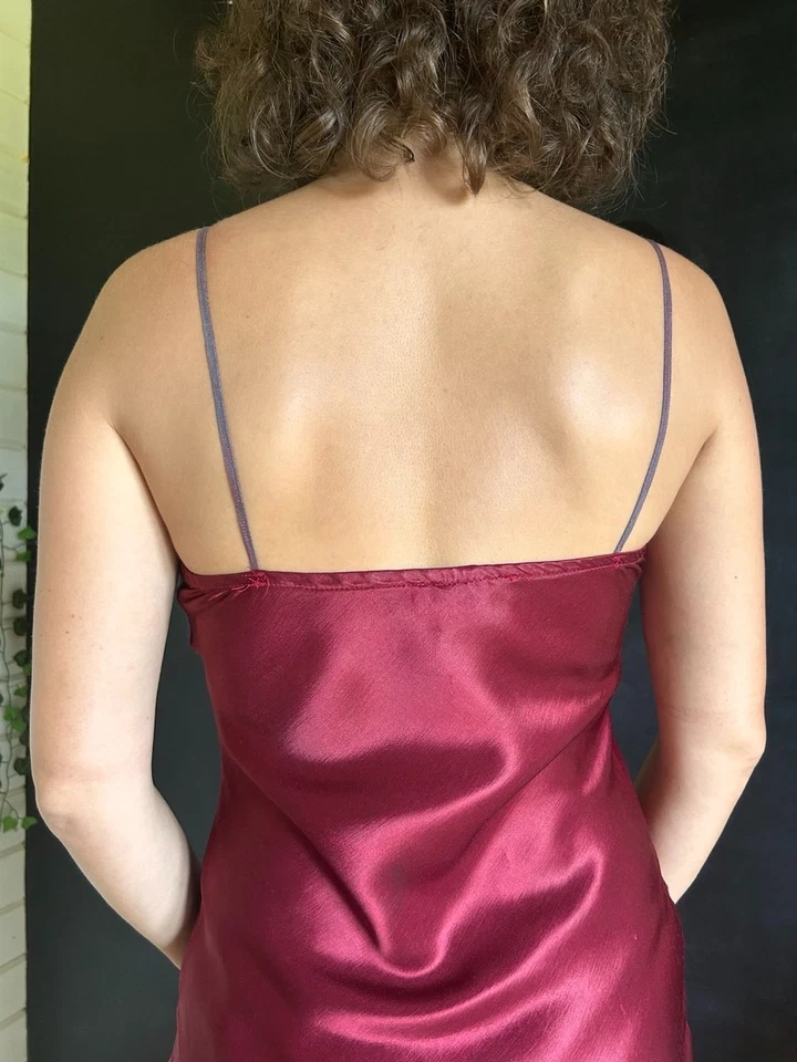 Vestido sin Mangas De Colección Años 90 Lm Lulu Paris Satinado S Borgoña Y2K Grunge Fiesta de Hadas Festiva Foto 4 de 4