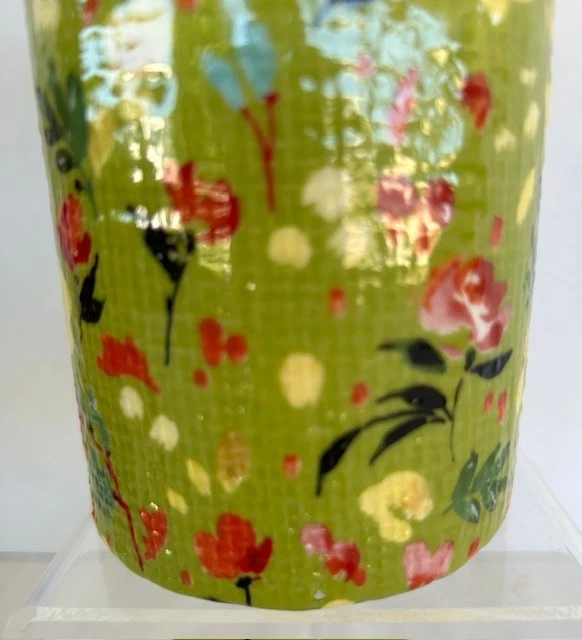 Jarrón jarra texturizada Anthropologie Appoline floral verde lima 20 floz Foto 2 de 4