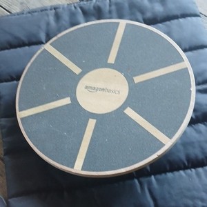 Amazon Basics Round Wooden Balance Board Trainer w/ Domed Base, Blue Top