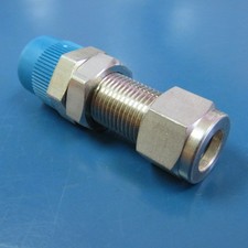 Swagelok SS-600-11-6 Qty of 5 per Lot Bulkhead Male Connector, 3/8" Tube : OD C