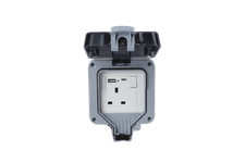 Securlec Single Outdoor Weatherproof Switched 1 Gang Socket With USB-A & USB-C I