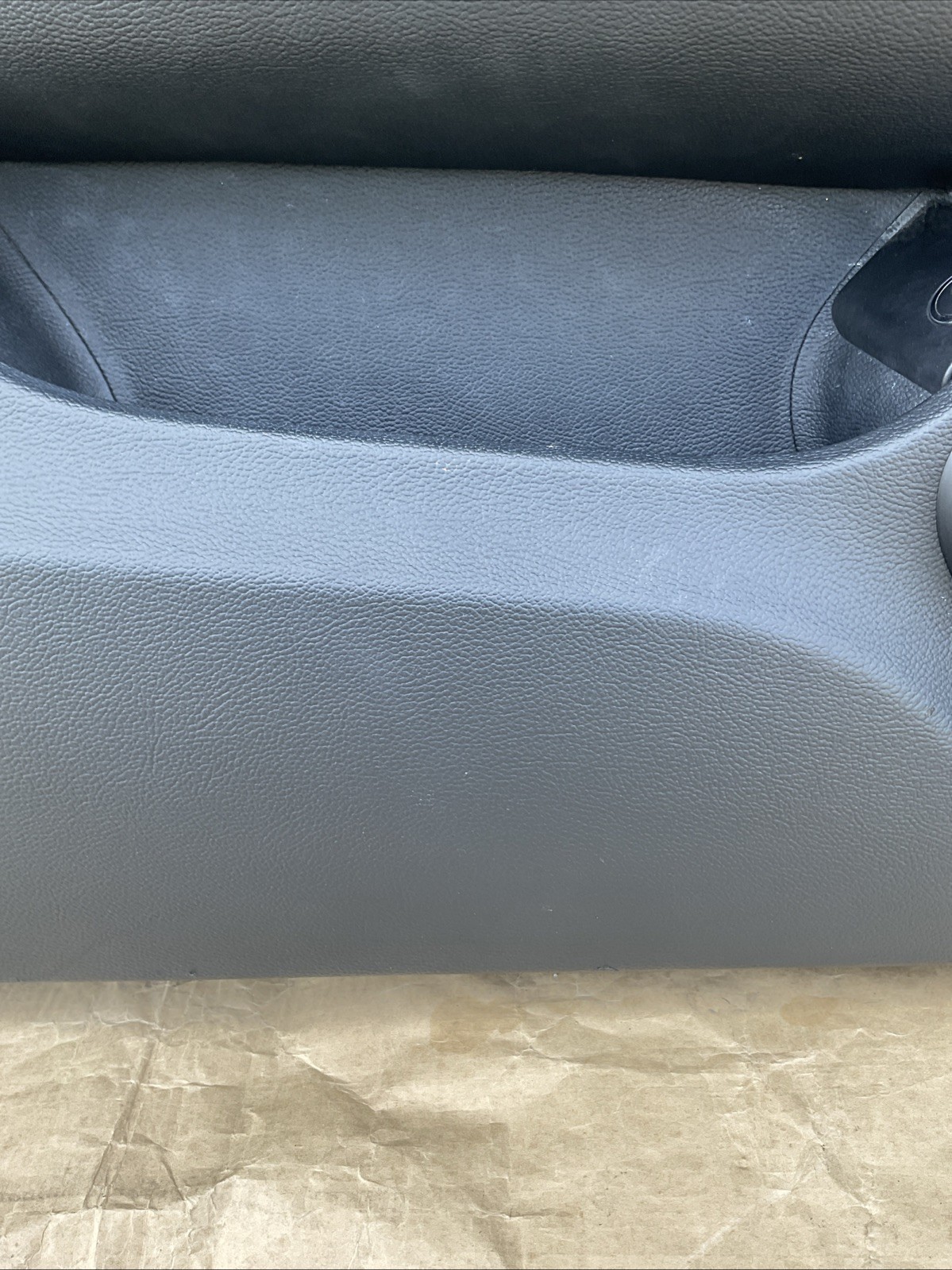 14-24 Maserati Ghibli S/Q4/SQ4 Front Left Side Interior Door Panel BLACK Oem