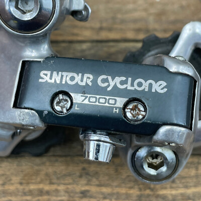 Vintage Suntour Cyclone 7000 Rear Derailleur Gray Accushift