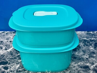 Tupperware Crystalwave Set of 2 Rectangles w/ Vent Tabs Different