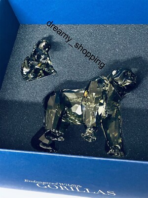 NIB Swarovski SCS A.E 2009 Gorillas Mother With Baby Crystal