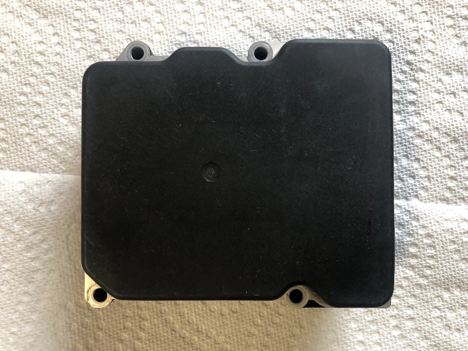 Nissan Cube 2011, módulo de freno antibloqueo ABS, Bosch, OEM Foto 2 de 4