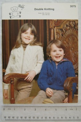 1979 Teddy Strickgarne 3075 Kinder Aran Jacken, DK, 24-30 inch, 60-75 cm