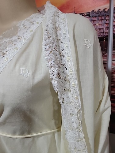 CHRISTIAN DIOR Lingerie Vintage Yellow Lace Trim Size M 2Pc Robe & Nightgow #11 - Picture 2 of 14