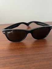 Ray-Ban RB 2132 New Wayfarer Sunglasses Polarized 55-18 Black Frames 145mm