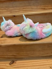 Girls Unicorn Slippers Plush Rainbow Fuzzy House Shoes Size 3/4 Childrens Place