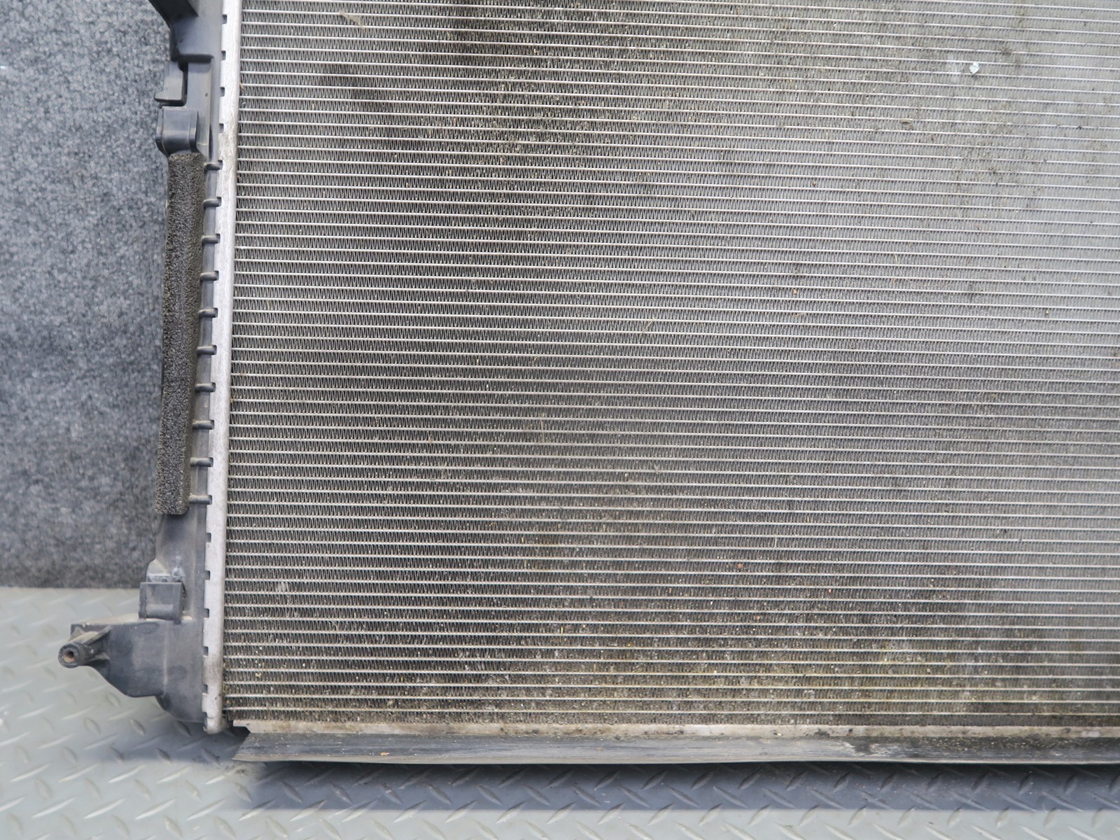 2017-2020 MASERATI LEVANTE M161 3.0L ENGINE COOLING RADIATOR 16485982