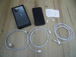 Apple iPhone 13 Pro - 256GB - Graphit (Ohne Simlock) A2638 (GSM)