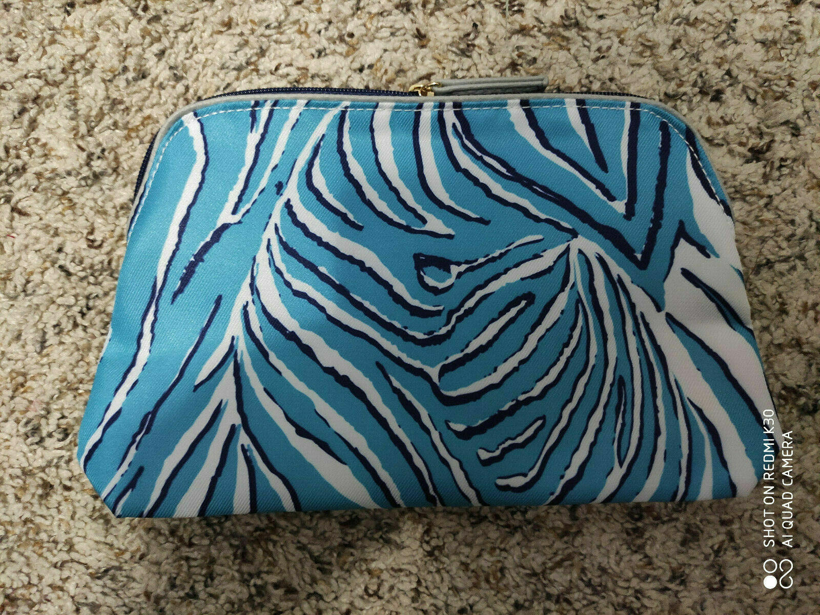 Picture 1 of 2