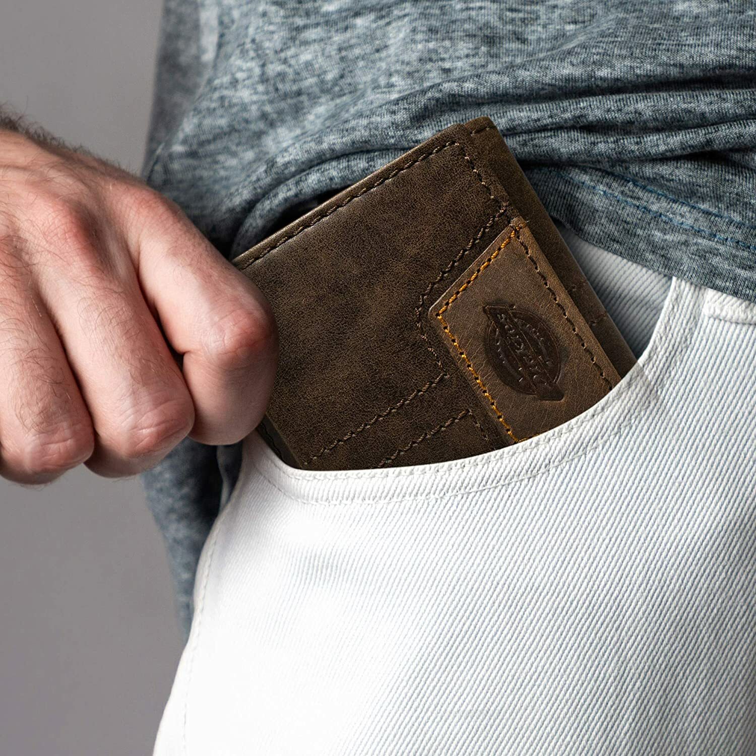 Dickies Men's Leather Extra Capacity Trifold Wallet Brown 193671039162