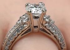18k 2.18 Carat GIA Certified E VS1 Natural Di...