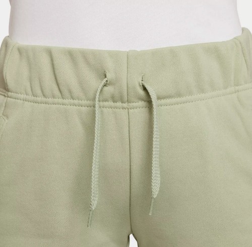 NIKE Olive Aura SPORTSWEAR CLUB FRENCH TERRY FLEECE SHORTS M standard fit girls - Picture 3 of 5