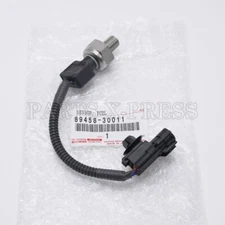 NEW OEM GENUINE TOYOTA LEXUS IS250 IS350 GS350 FUEL PRESSURE SENSOR 89458-30011