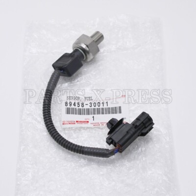 NEW OEM GENUINE TOYOTA LEXUS IS GS FUEL PRESSURE SENSOR 89458-30011 / 8945830011