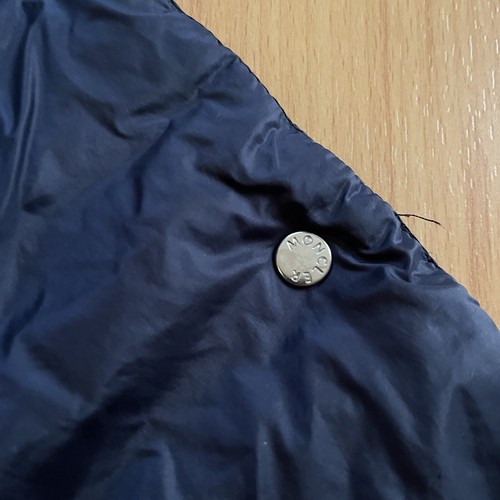 Moncler KIDS Navy Blue Down Puffer Vest Youth Size 5 - Picture 8 of 8