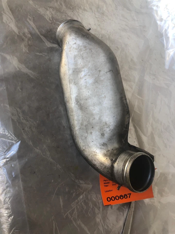 Tubo de línea de presión intercooler inferior Volkswagen Jetta GLS 2002 1,8 L FABRICANTE DE EQUIPOS ORIGINALES Foto 4 de 4