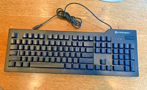Cyberpowerpc Gaming Keyboard Nohi 101 And Mouse Used Ebay