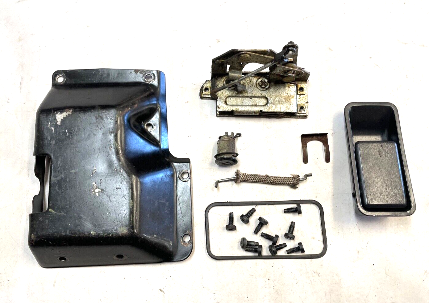 Jeep TJ YJ Tailgate striker latch cover handle Tail gate Wrangler FREE SHIP