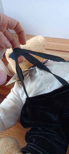  Oso de peluche de colección Audrey Hepbearn como mi dama oso y Cornelius VanderBear V.I.B.s - Imagen 8 de 13