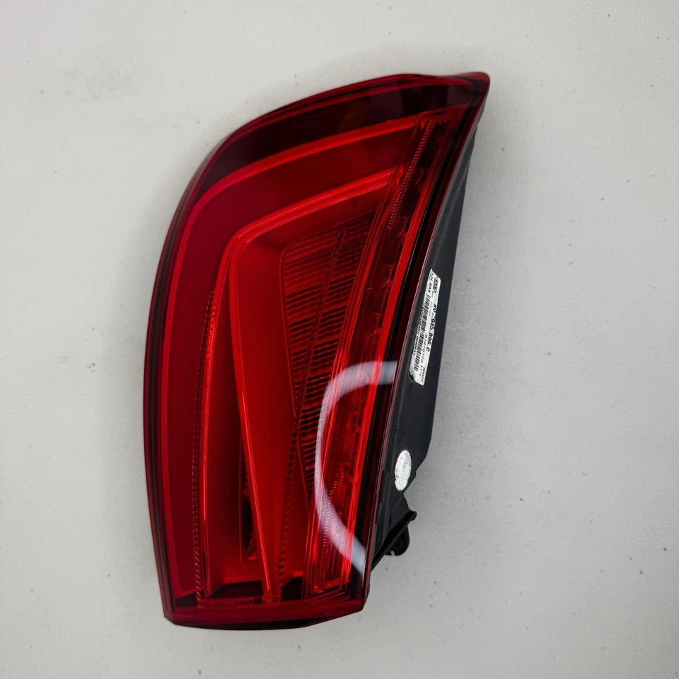 Conjunto de luz trasera exterior LED 8V5945095C para conductor Audi S3 8V A3 2015-2020 LH Foto 4 de 4
