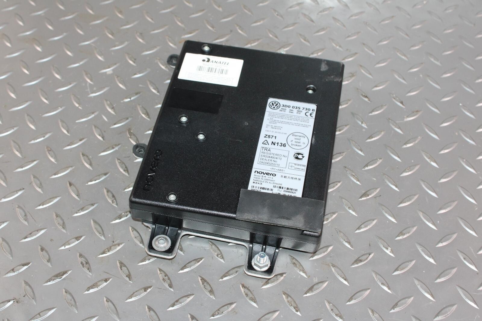 13-18 Flying Spur Electronic Bluetooth Communication Control Module Computer OEM
