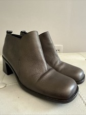 Vintage Y2K Nine West 6 Gold Leather Square Toe Minimalist Chunky Boot Shoes EUC