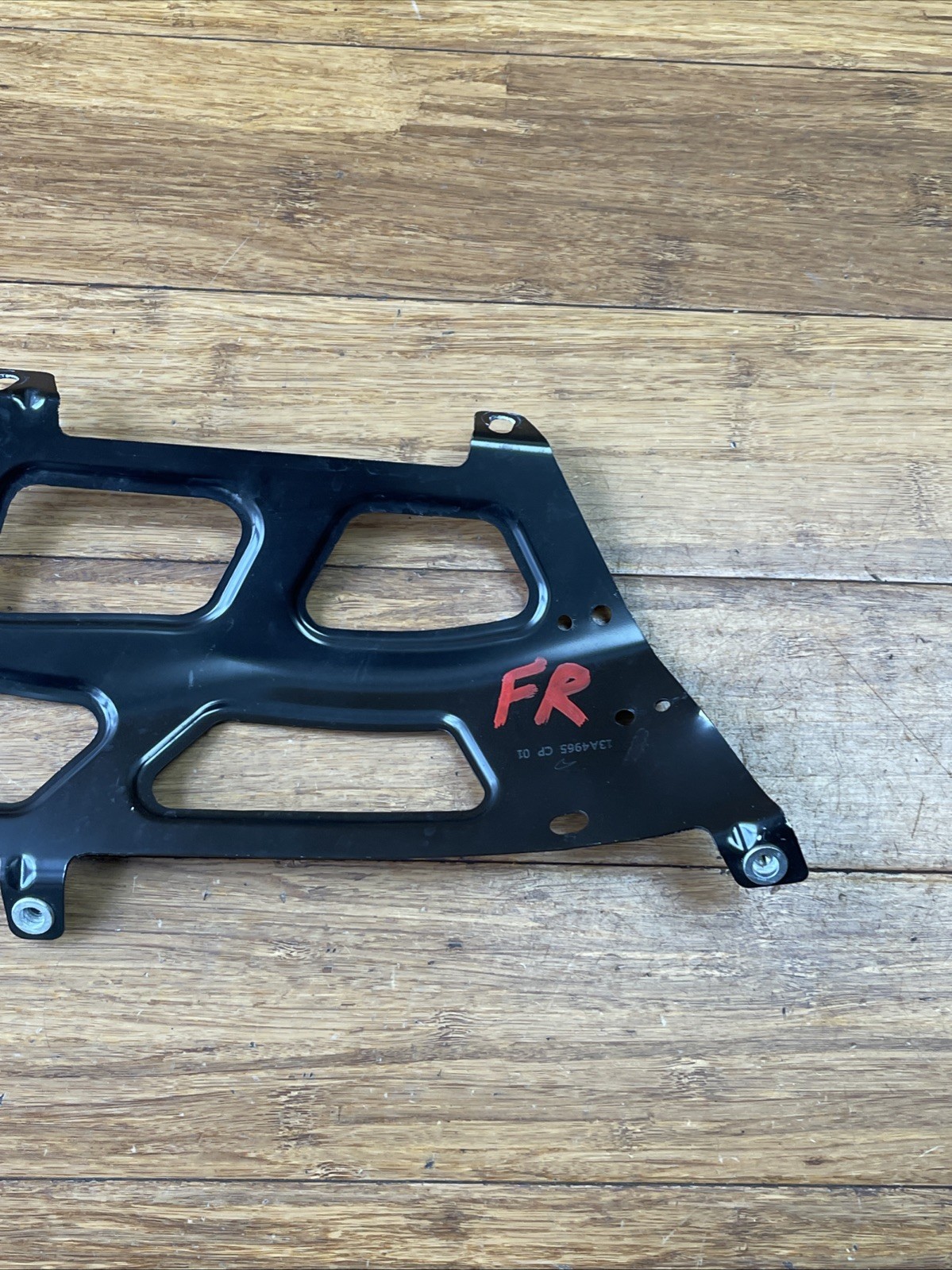 McLaren 570S Spider 2015-2021 Front Right Fender bracket P/N 13A4965CP