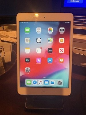 Apple iPad mini A1455 32 GB, Wi-Fi + 4G, 7.9 in - White/Silver for