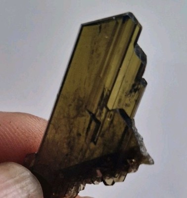 Natürlicher Gemmy Epidot Kristall 18,81ct. Skardu, Pakistan.  #EP1881