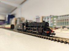 Graham Farish 372-136B LMS Stanier Black 5 45247 BR early emblem